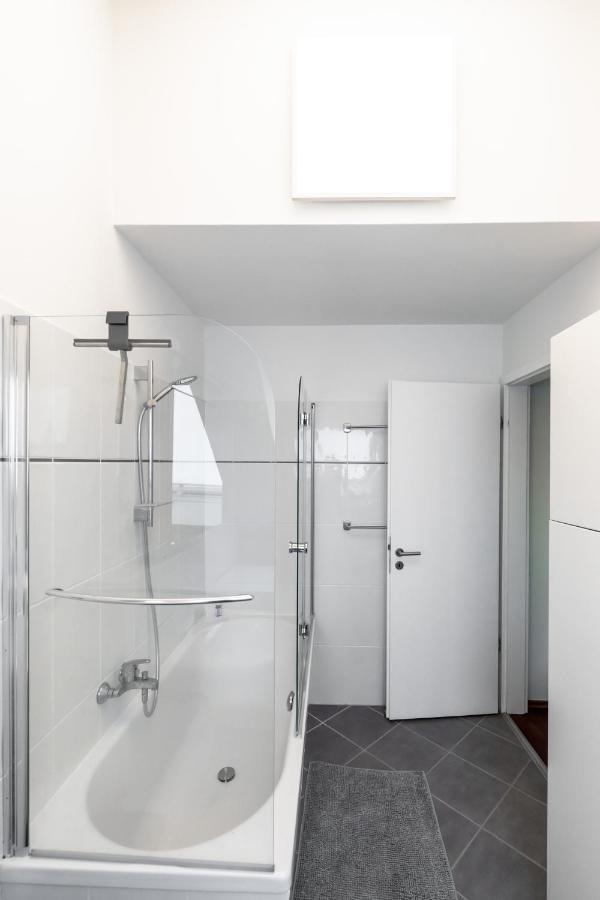 The Beverly Hills Of Frankfurt In Hofheim Penthouse Or Garden Exterior photo